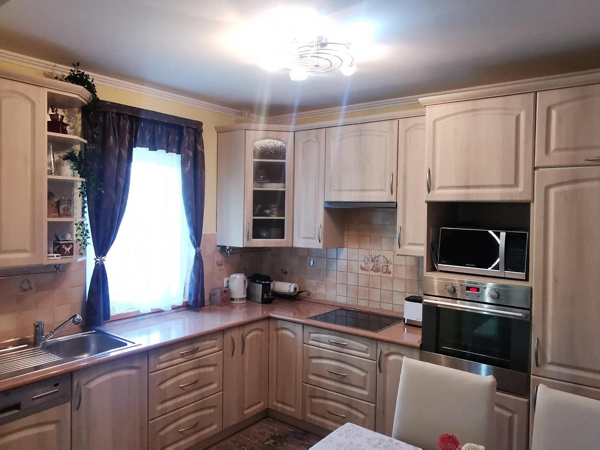 Mediterrania Apartment Кестхей Экстерьер фото